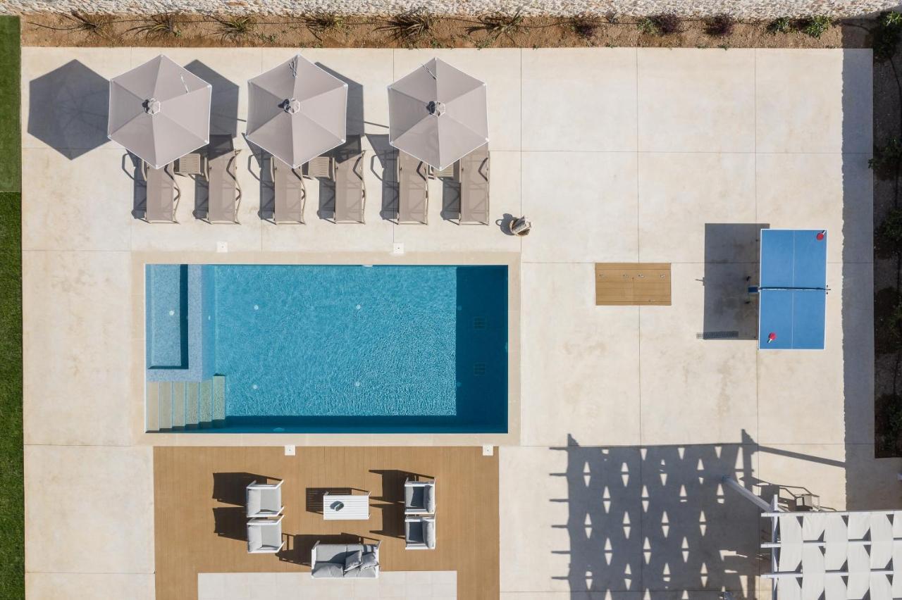 Evaero Villas I, Ii, Iii, IV - An Ever-So Inviting Escape, By Thinkvilla Szfáka Kültér fotó
