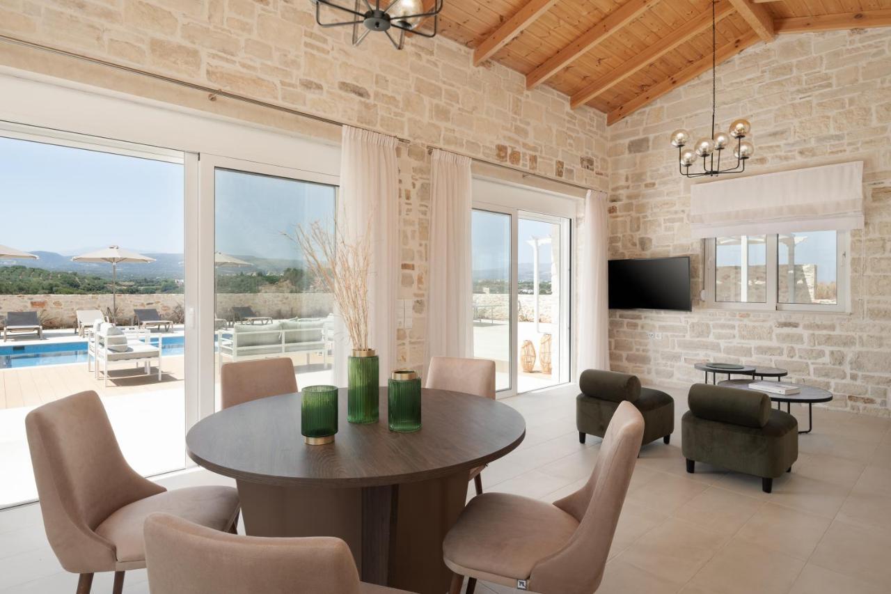 Evaero Villas I, Ii, Iii, IV - An Ever-So Inviting Escape, By Thinkvilla Szfáka Kültér fotó