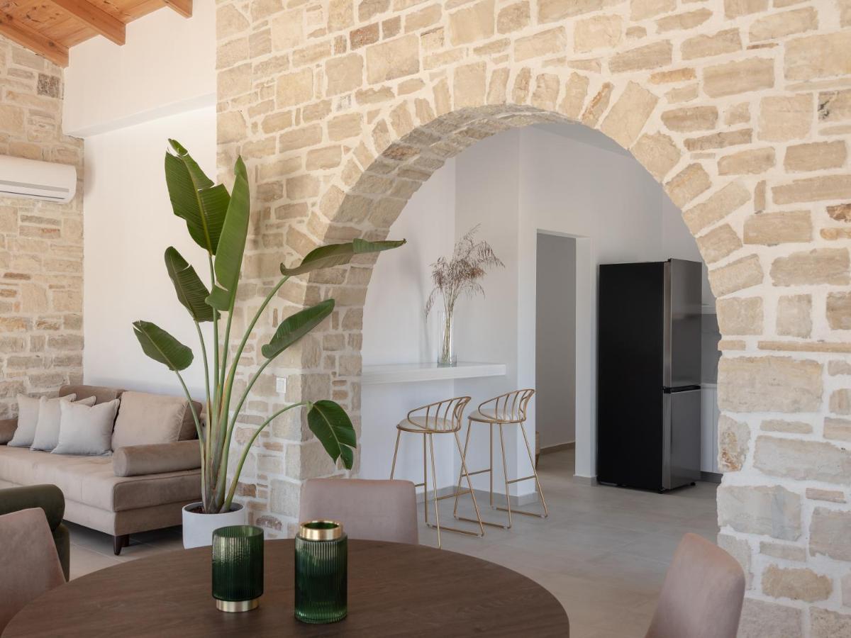 Evaero Villas I, Ii, Iii, IV - An Ever-So Inviting Escape, By Thinkvilla Szfáka Kültér fotó